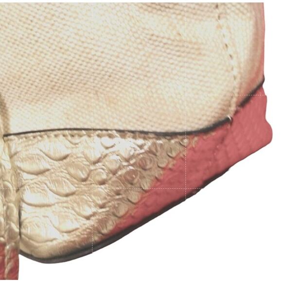 London Fog TOTE Bag 12x20 Gold Leather Trim Shoulder Strap 4 Feet Canvas Luxury - Picture 12 of 16